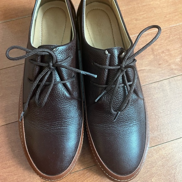 Leather shoes - Picture 2 of 8